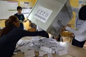 柬埔寨继续处理选举投诉