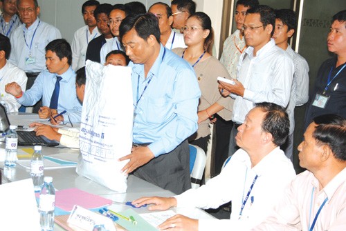 技术差错不影响柬埔寨选举结果
