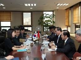 越南政府副总理阮善仁访问韩国
