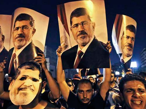 埃及伊斯兰政党呼吁继续举行抗议示威