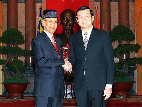 张晋创会见马来西亚最高元首阿卜杜勒·哈利姆
