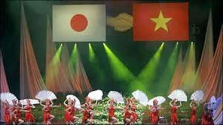 日本友人受到越南表彰