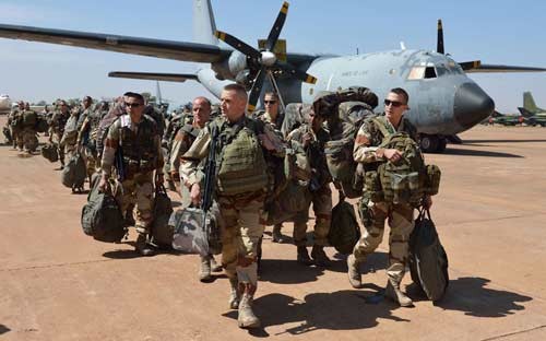 美军在索马里和利比亚发动突袭行动