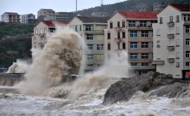 强台风“菲特”给中国造成严重损失