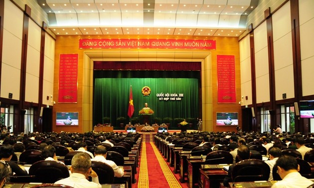 越南国会首次讨论质询活动相关决议的落实情况