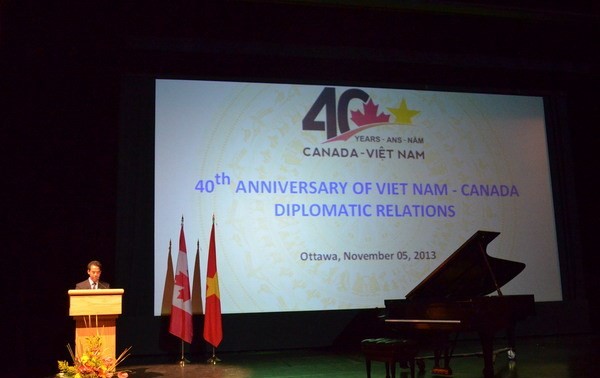 越南和加拿大面向全面、稳定、长期伙伴关系