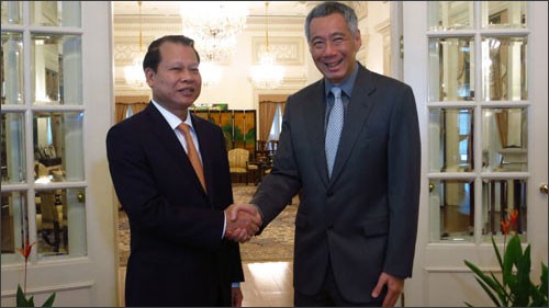 越南和新加坡继续加强多个领域的有效合作