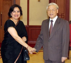 阮富仲会见印度新任驻越特命全权大使