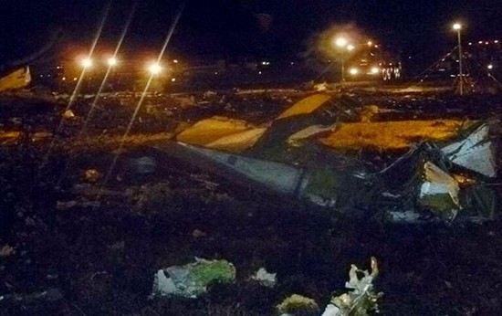 俄罗斯一架客机坠毁，造成机上50人全部死亡
