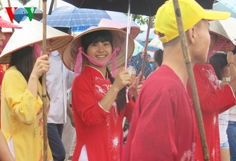 中国京族人努力维护越族文化和发展经济