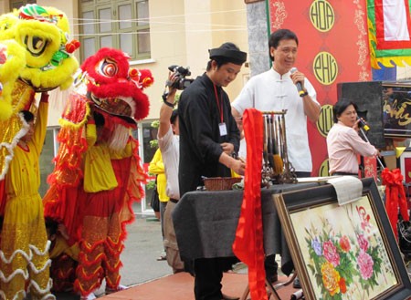 旅外越南人喜迎2014甲午新春