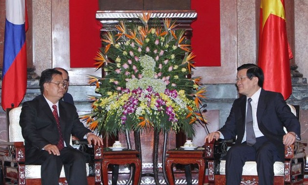 越南国家主席张晋创会见老挝国会副主席宋潘