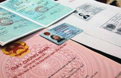 越南国会常委会就《居民身份证法（草案）》进行讨论