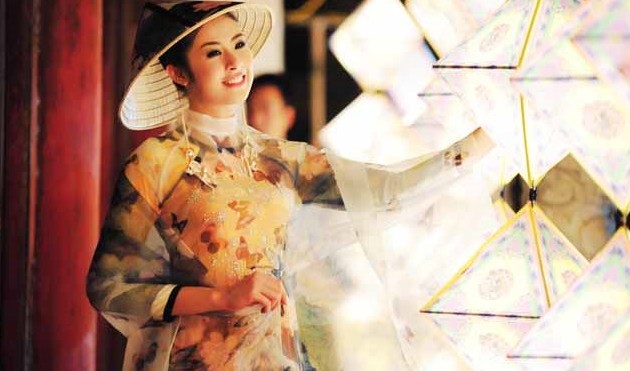 2014顺化艺术节展现丰富的艺术类型和表演艺术