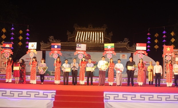 2014年顺化艺术节：东盟艺术晚会令人印象深刻