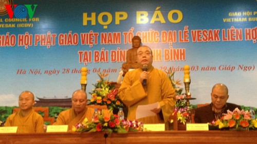2014年卫塞节：增进越南佛教与各国佛教团结的良机