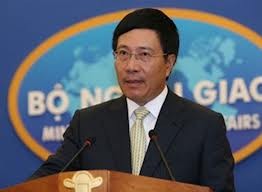 越南政府副总理兼外交部长范平明与中国国务委员杨洁篪通电话