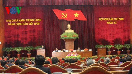 越共第十一届中央委员会第九次会议开幕