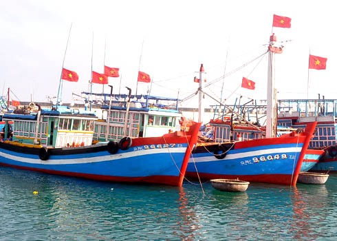尽管遭受攻击掠夺  广义省渔民仍坚持出海