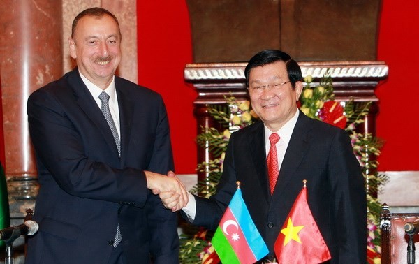 阿塞拜疆总统伊尔哈姆·阿利耶夫圆满结束对越南的国事访问