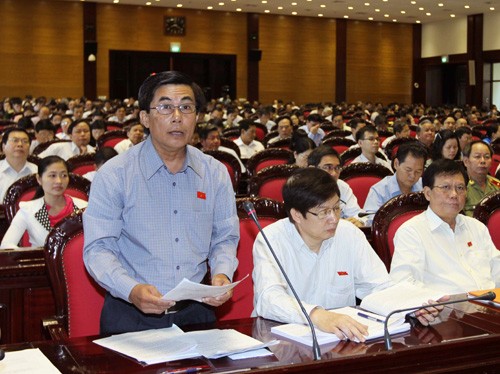 越南国会表达关切，坚决反对中国在东海的错误违法行为