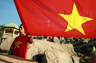 海外越南人表达对捍卫祖国神圣主权的决心