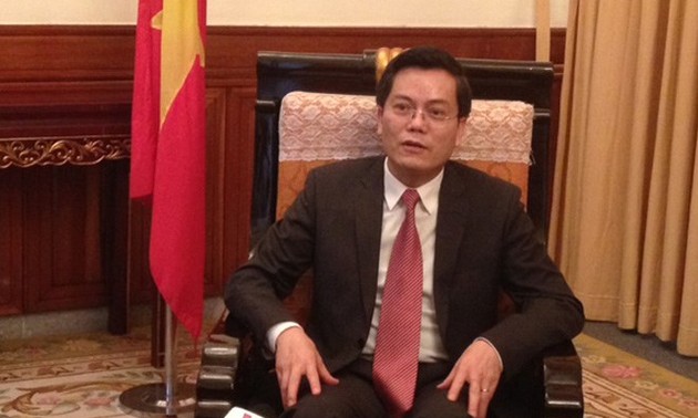 越南在不结盟运动第17届部长级会议上通报中国侵犯越南专属经济区主权一事