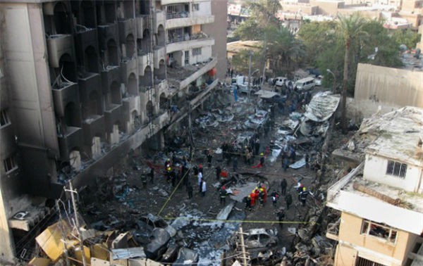  伊拉克暴力冲突加剧，150多人受伤