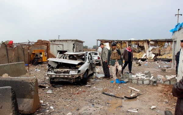 伊拉克发生爆炸事件造成数十人伤亡