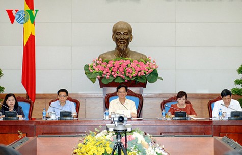 阮晋勇总理：要采取一切必要措施防控埃博拉疫情