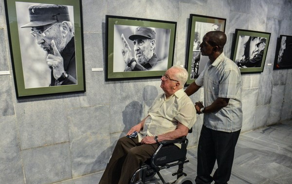古巴举行多项庆祝菲德尔·卡斯特罗88岁诞辰的活动