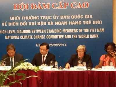 越南气候变化国家委员会同世界银行举行高级会谈