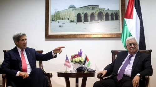 美国国务卿重返中东地区努力推动和谈