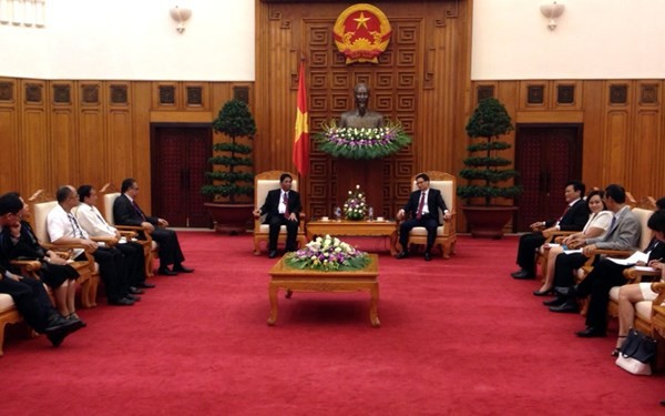 越南政府副总理武德担会见国际档案理事会东南亚地区分会代表团和国际报告员