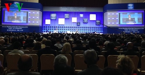 越南出席2014年夏季达沃斯论坛