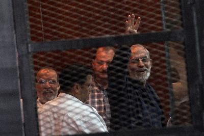 埃及判囚15名穆兄会领袖