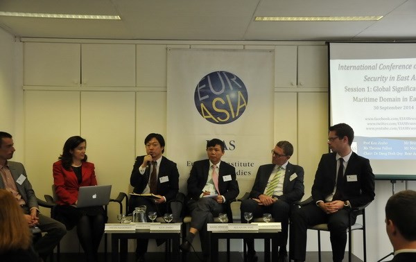东亚航行安全国际研讨会在比利时举行