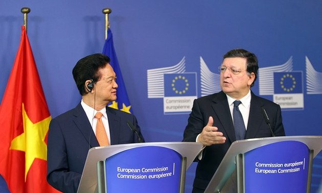 阮晋勇总理：越南希望深化与欧盟的全面伙伴关系