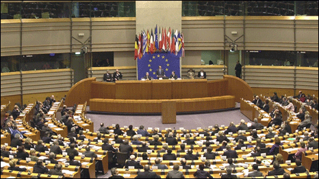 欧洲议会批准欧盟委员会名单