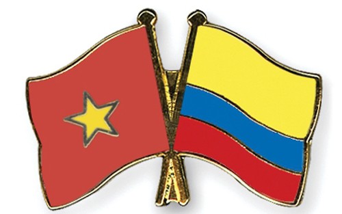 纪念越南-哥伦比亚建交35周年