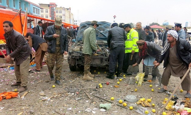 阿富汗发生自杀式爆炸袭击多人伤亡