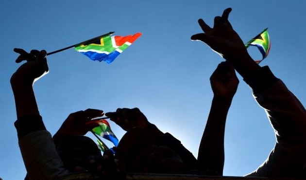 南非隆重举行种族和解20周年庆祝活动