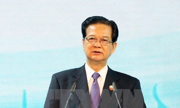 阮晋勇总理结束出席大湄公河次区域经济合作第5次领导人会议行程