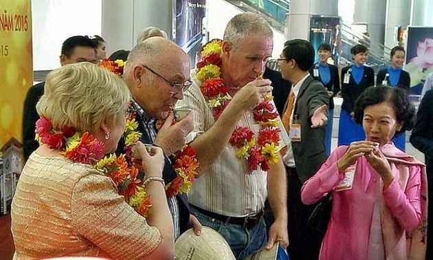 新年第一天越南接待1000多名国际游客