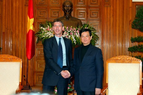 越南希望在所有领域与英国加强合作