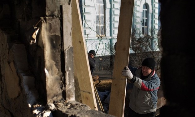 乌克兰：卢甘斯克地区冲突各方同意停火