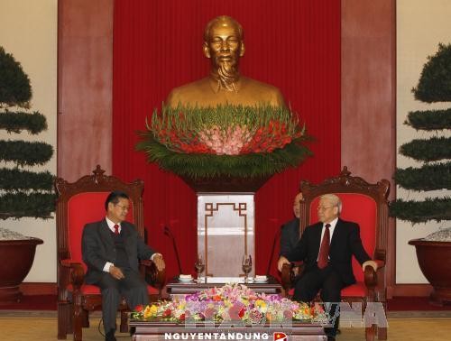 老挝副总理宋沙瓦：老挝将同越南一道永远维护老越特殊关系