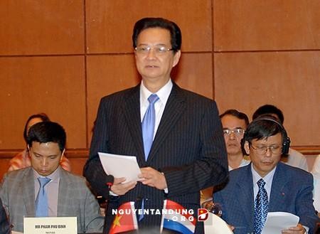 阮晋勇总理：加大宣传力度  主动应对气候变化