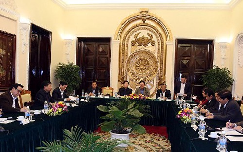 配合开展越南党、国家和国会的对外工作