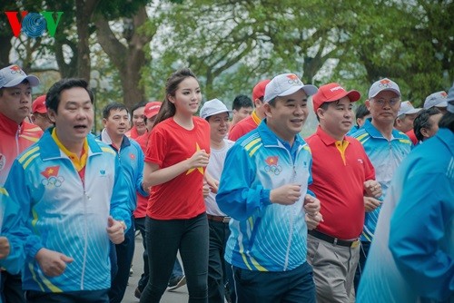 “面向全民健康的2015年奥林匹克长跑日”活动启动